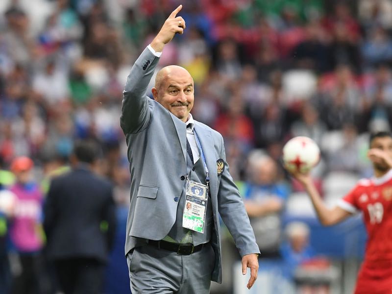 Stanislav Cherchesov had a disappointing 2017 FIFA Confederations Cup with Russia. (FRANCK FIFE/AFP/Getty Images)